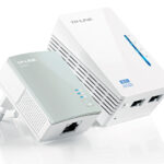 300Mbps Wireless N Powerline ExtenderKIT, including 1 TL-WPA4220 and 1 TL-PA4010, 500Mbps Powerline datarate, Plug and Play, 2 fast ethernet ports, Support Multiple IPTV Streams