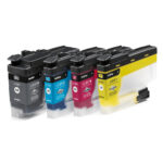 Pack de 4 tinteiros: 1 x preto, 1 x cião, 1 x magenta e 1 x amarelo. Duração estimada: até 3.000 págs./preto e 1.500 págs./cada cor (segundo ISO/IEC 24711)